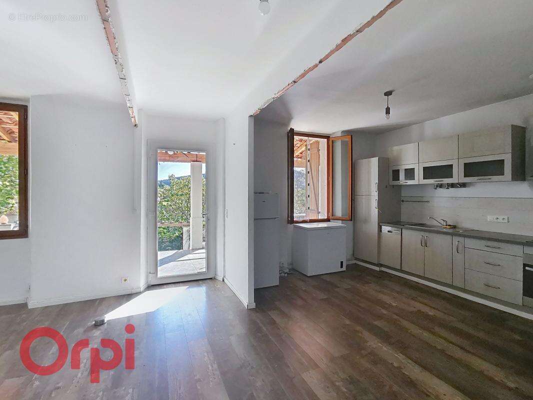 Maison à LA CADIERE-D&#039;AZUR