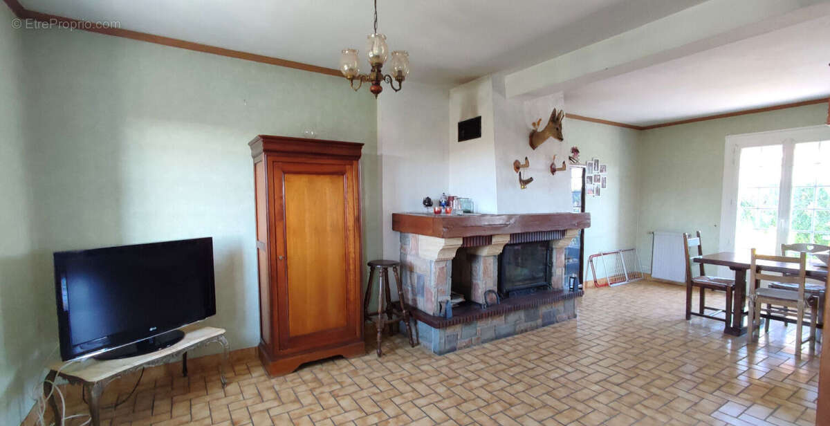 Maison à VILLEMANDEUR