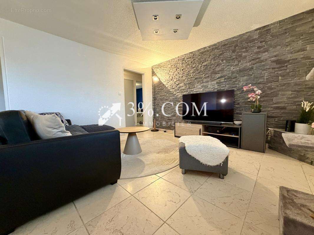 STRASBOURG-Hautepierre   Appartement F3 de 81m2 situé au 2è - photo 4