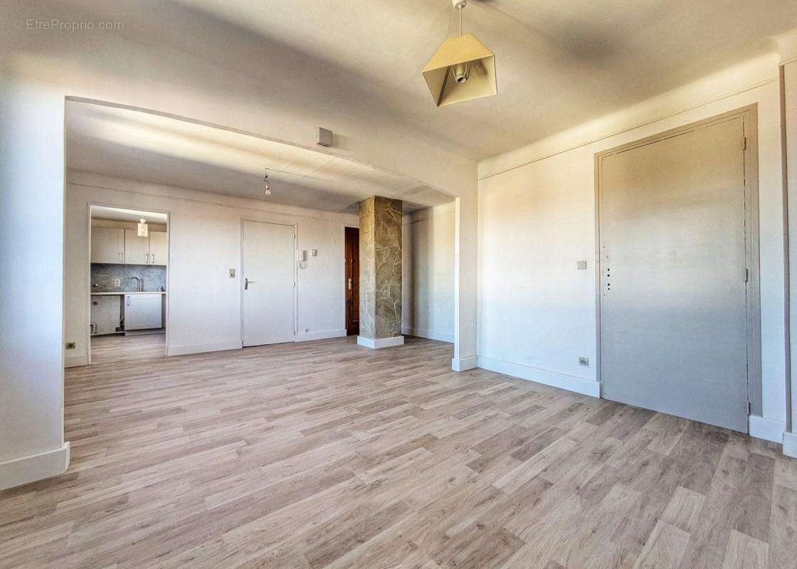 Appartement à CERET