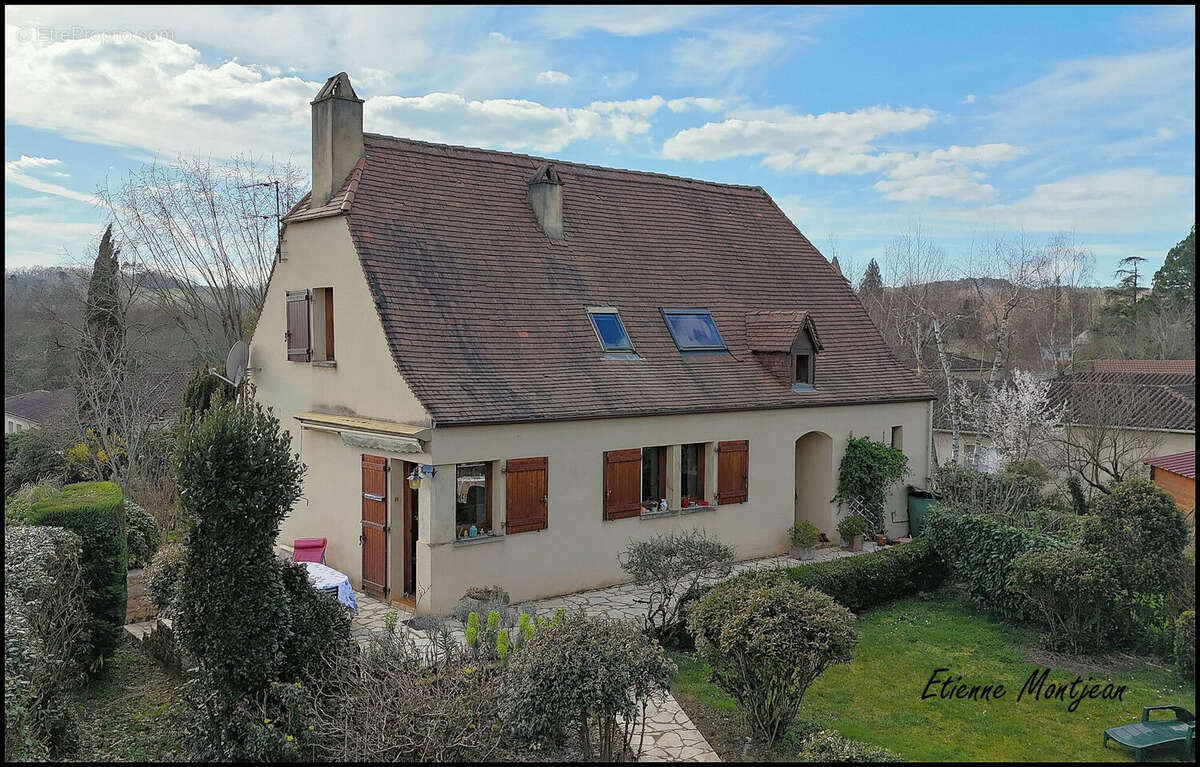 Maison 125 m² à Cazals  - photo 2