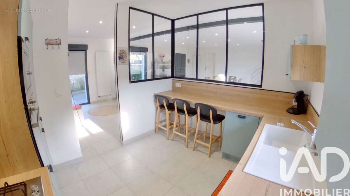 Photo 6 - Maison à LOUVERNE