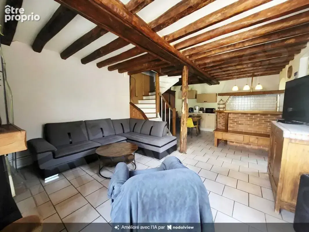 Maison en pierre 3 chambres, cour, garage - photo 2