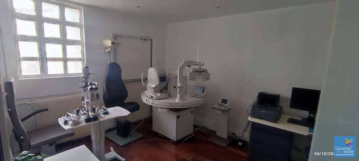 Commerce à MONTREUIL