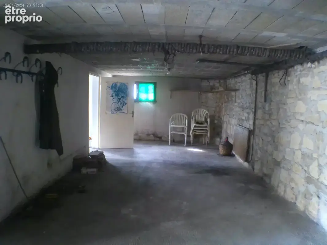 Chateaubernard a vendre maison en pierre - photo 25