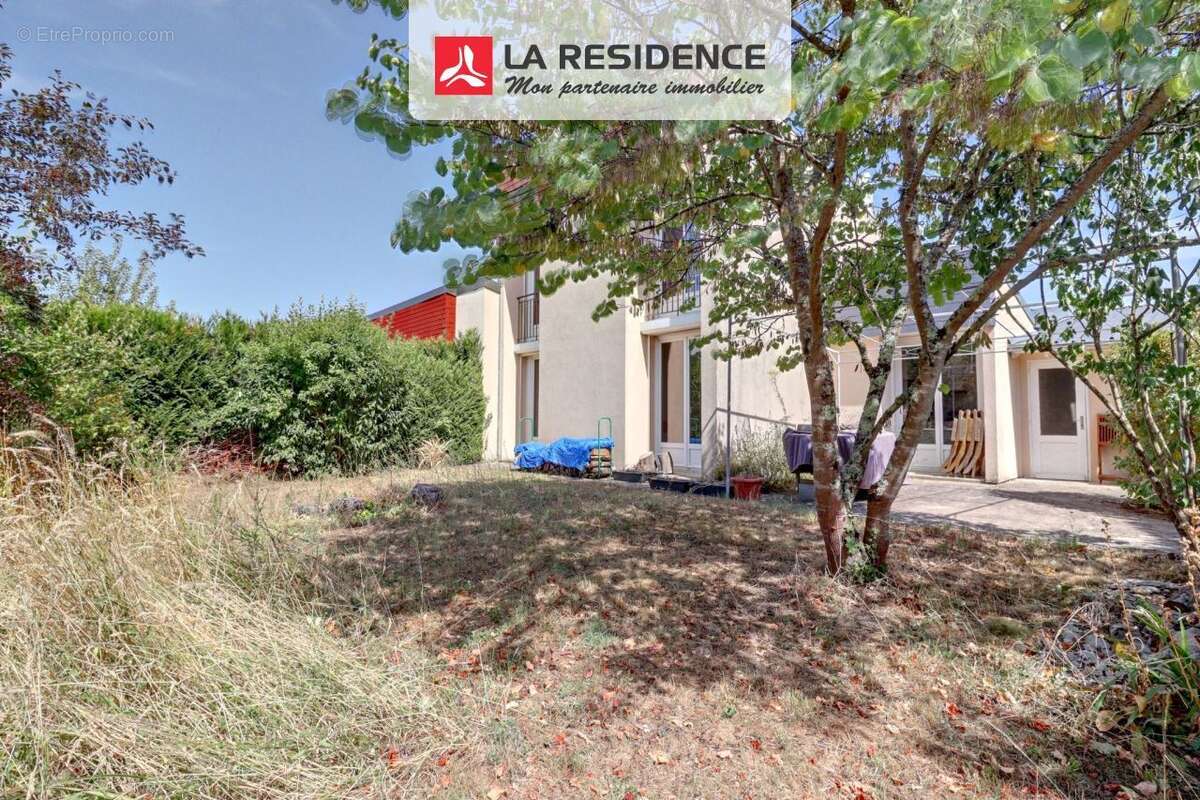 Maison à SAINT-GERVAIS-LA-FORET