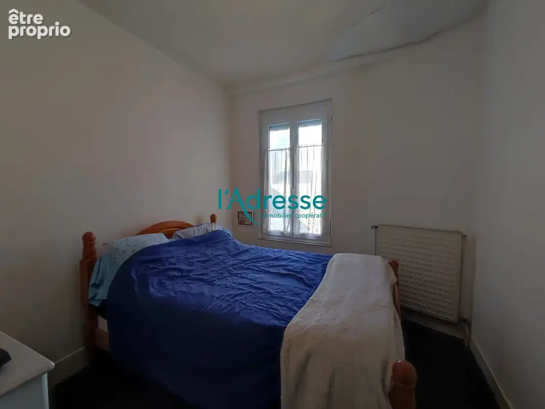 Ensemble immobilier de 189m² à MONTREVAULT - photo 4