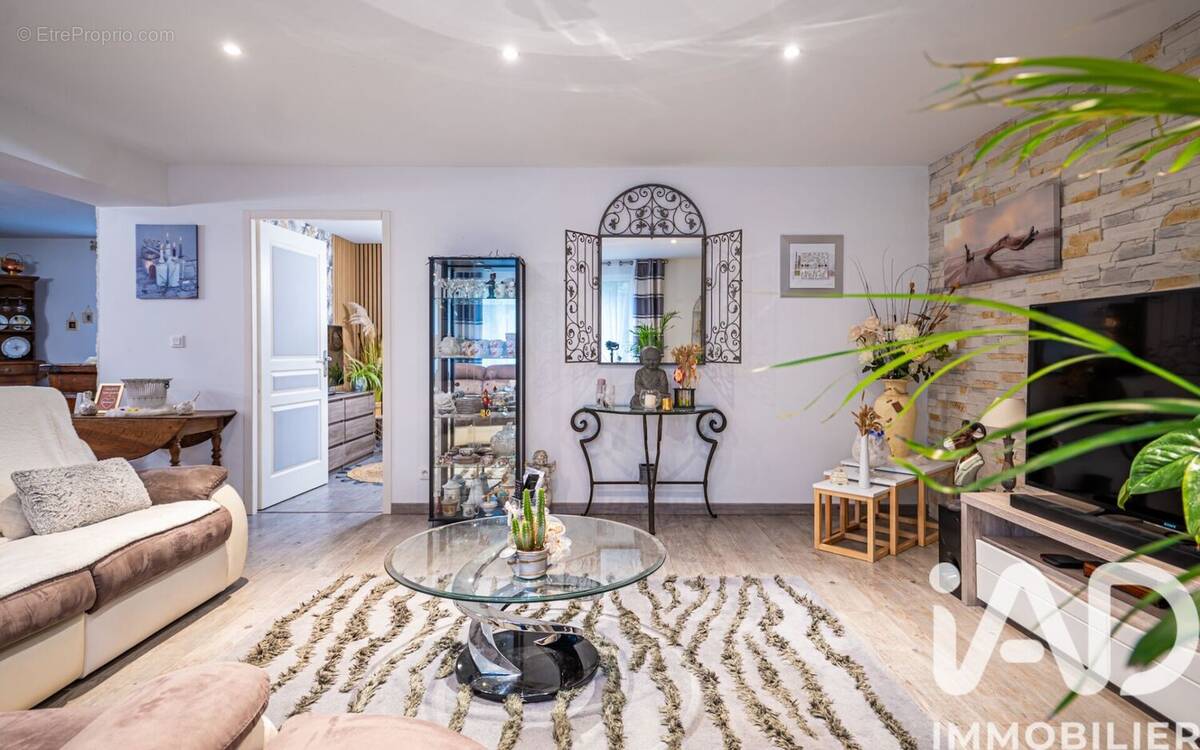 Photo 1 - Maison à ARNAGE