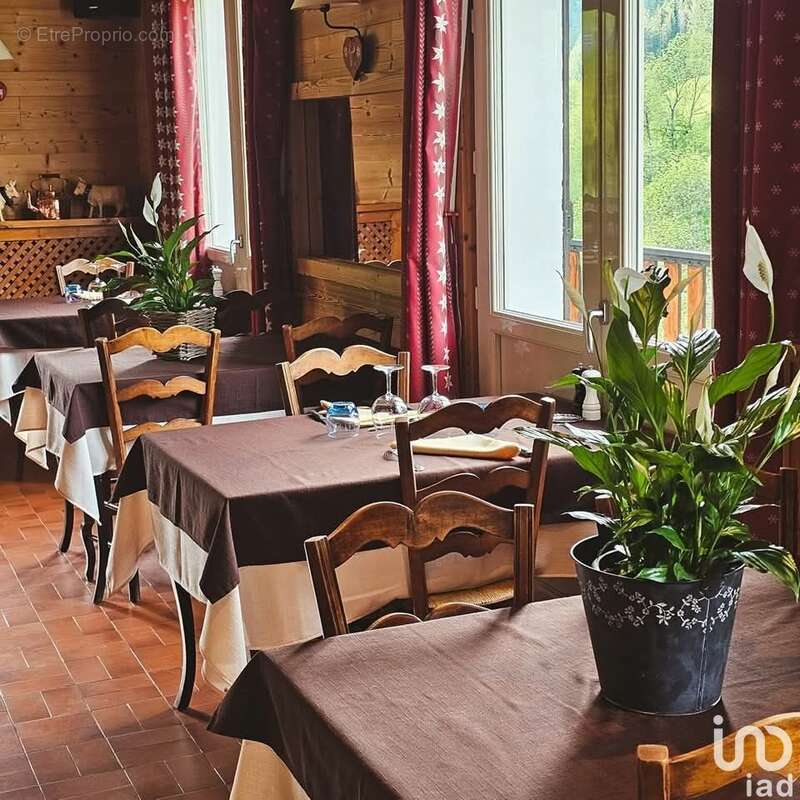 Photo 3 - Commerce à BOURG-D'OUEIL