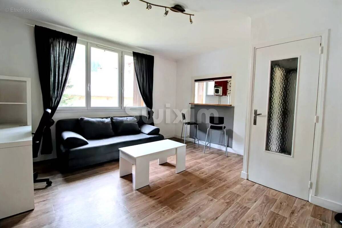 Appartement à LA MOUILLE