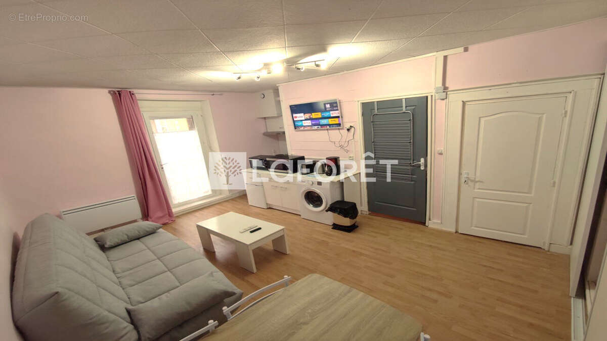 Appartement à SALINS-LES-BAINS