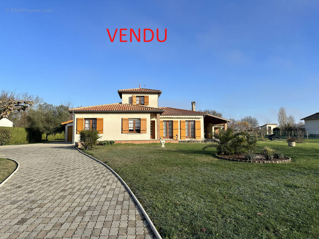 Maison à SAINT-PIERRE-SUR-DROPT