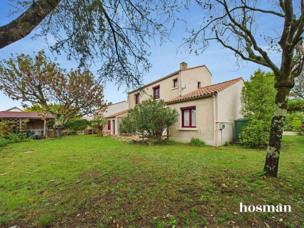 Maison à LES SORINIERES