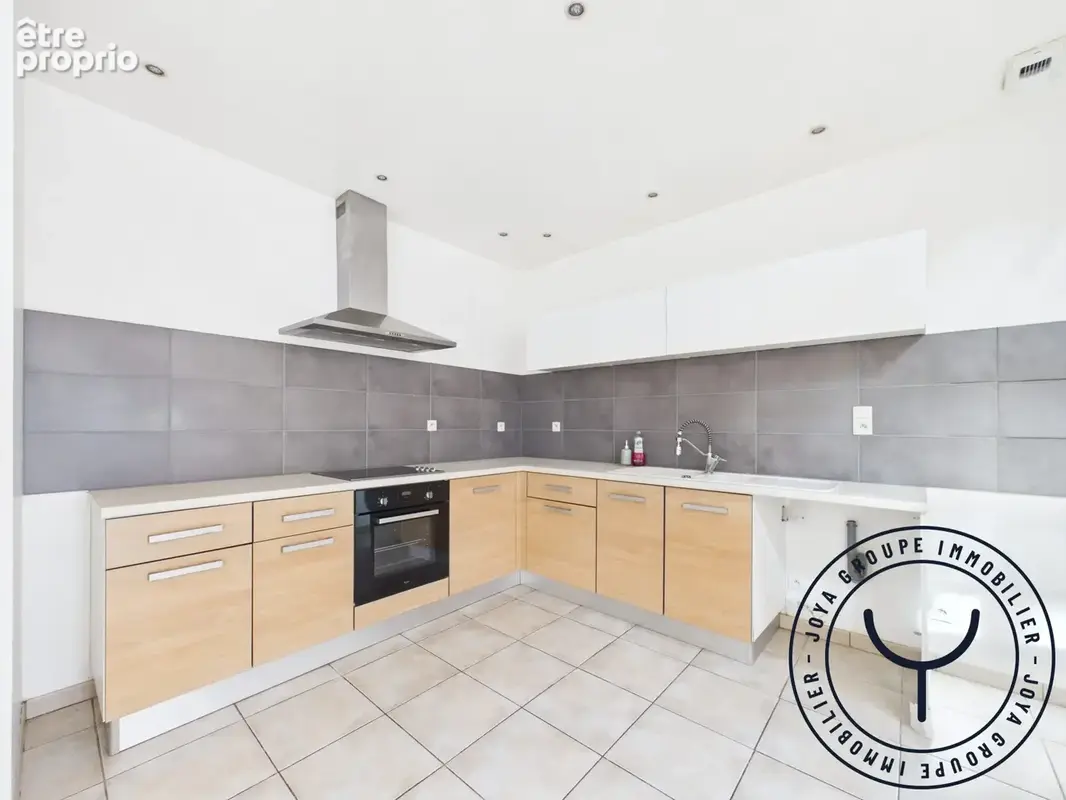 Appartement 4 pièces 123 m² à vendre à Troyes (10000) - photo 2