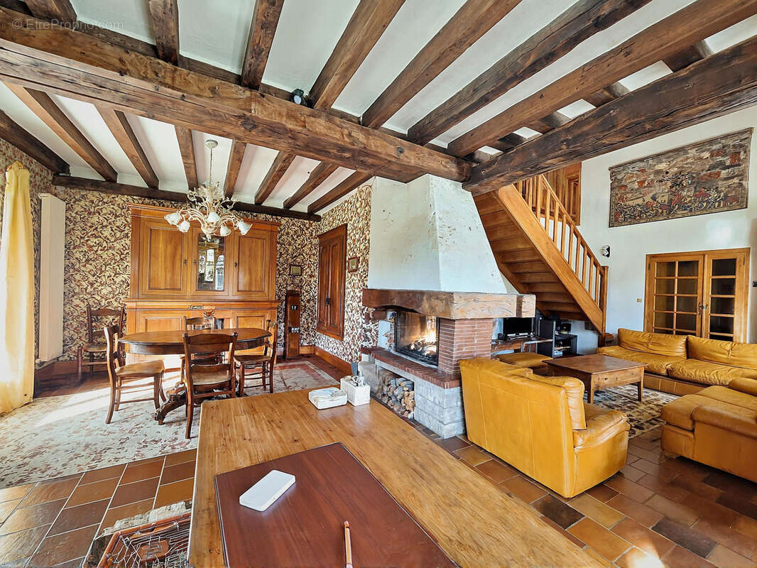 Maison à RENAZE