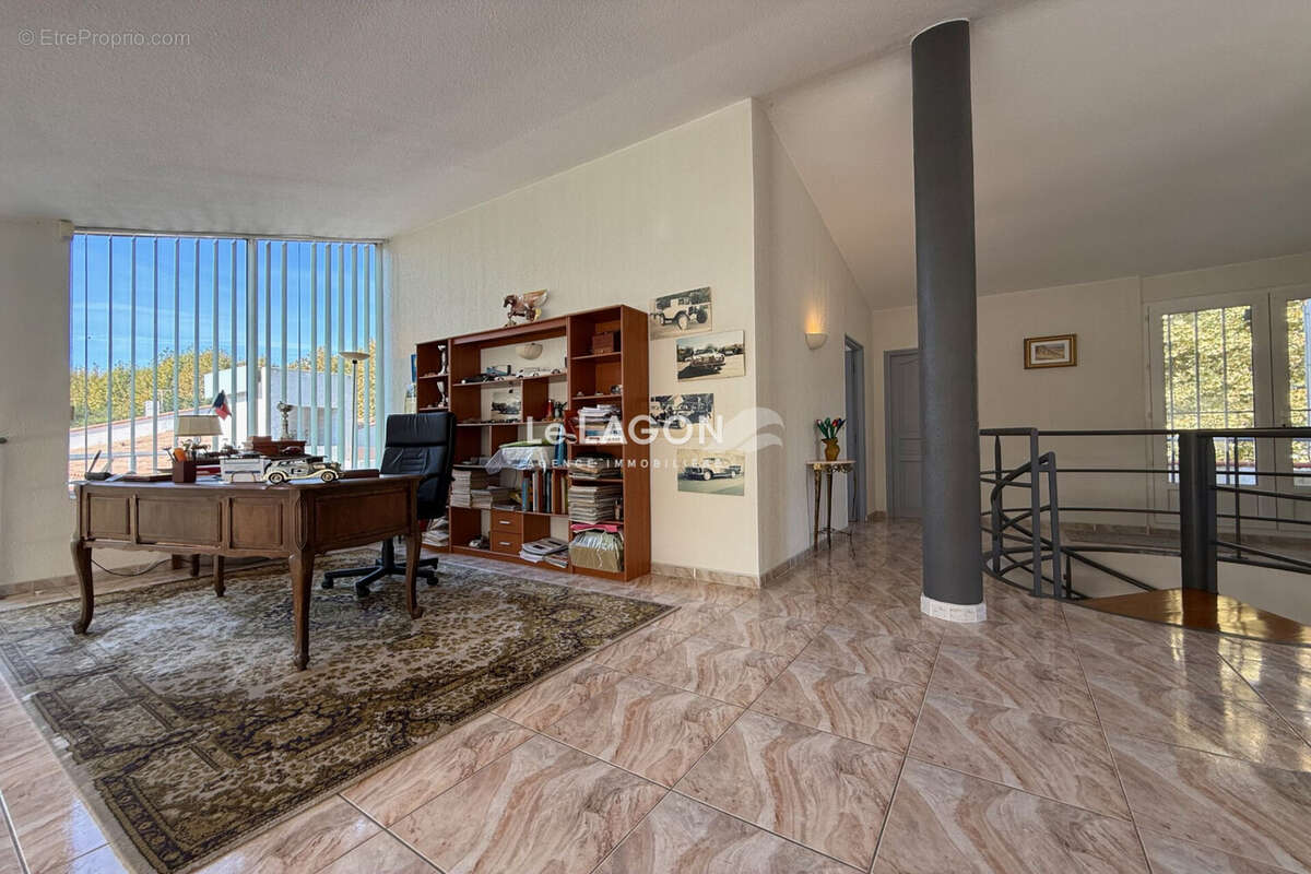 Maison à SAINT-CYPRIEN