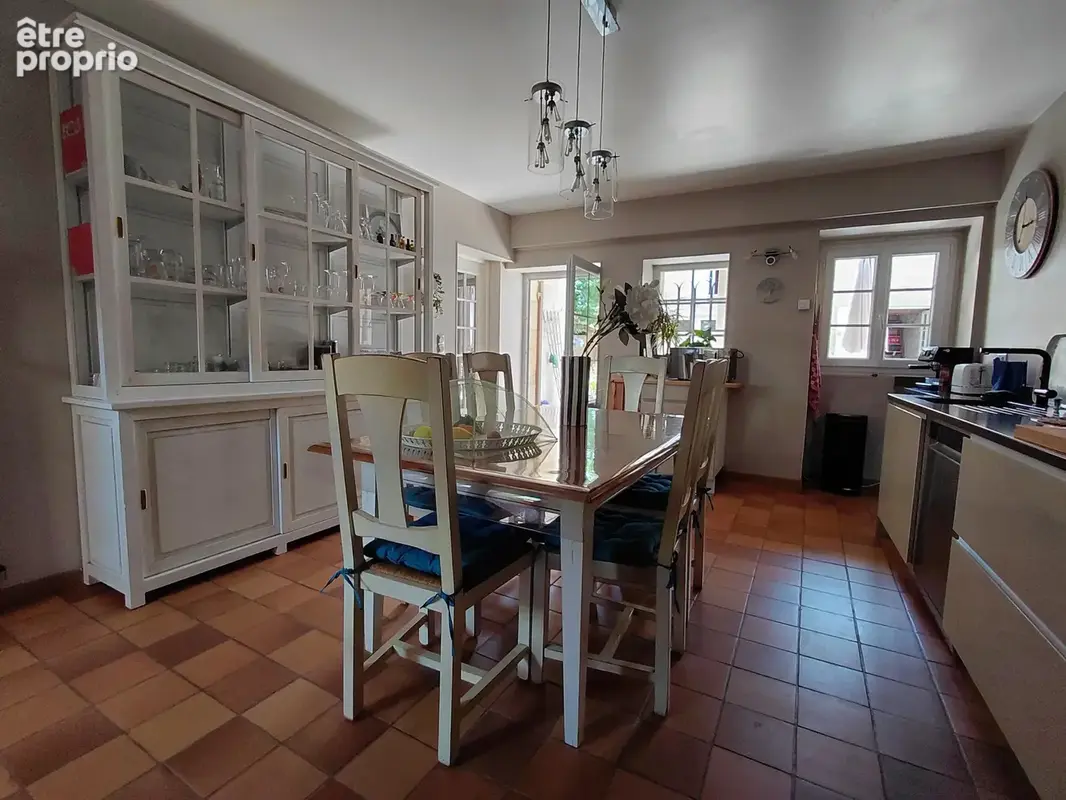 Proche du Château, Maison en pierre à Château l'Evêque - photo 15