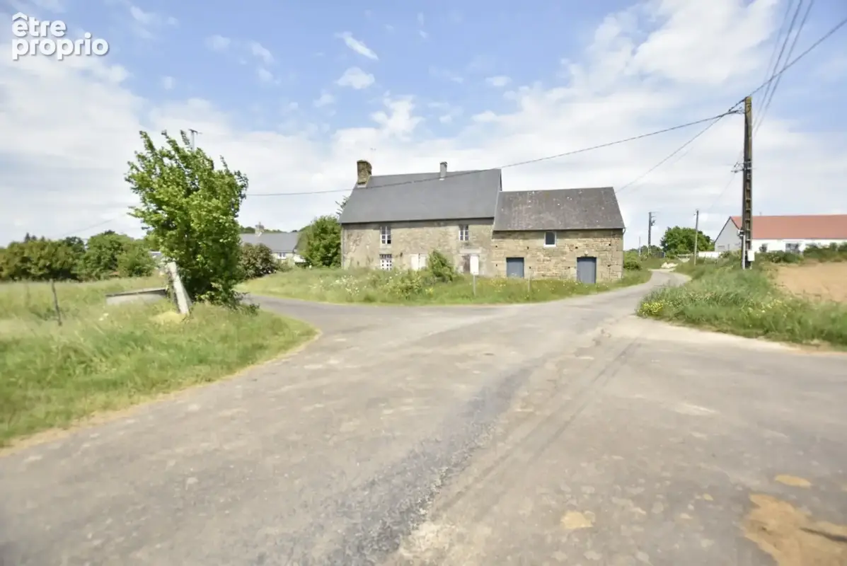 Maison en pierre à rénover – Fort potentiel d’environ 200 m² – Saint-Brice-de-Landelles 50 Normandie - photo 2