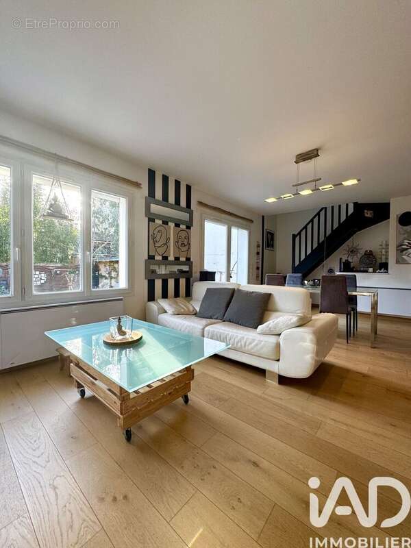 Photo 4 - Maison à MONTFERMEIL