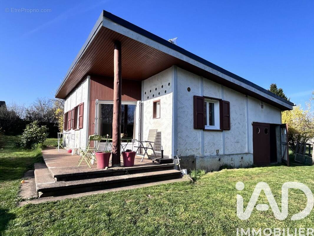 Photo 1 - Maison à LAFEUILLADE-EN-VEZIE