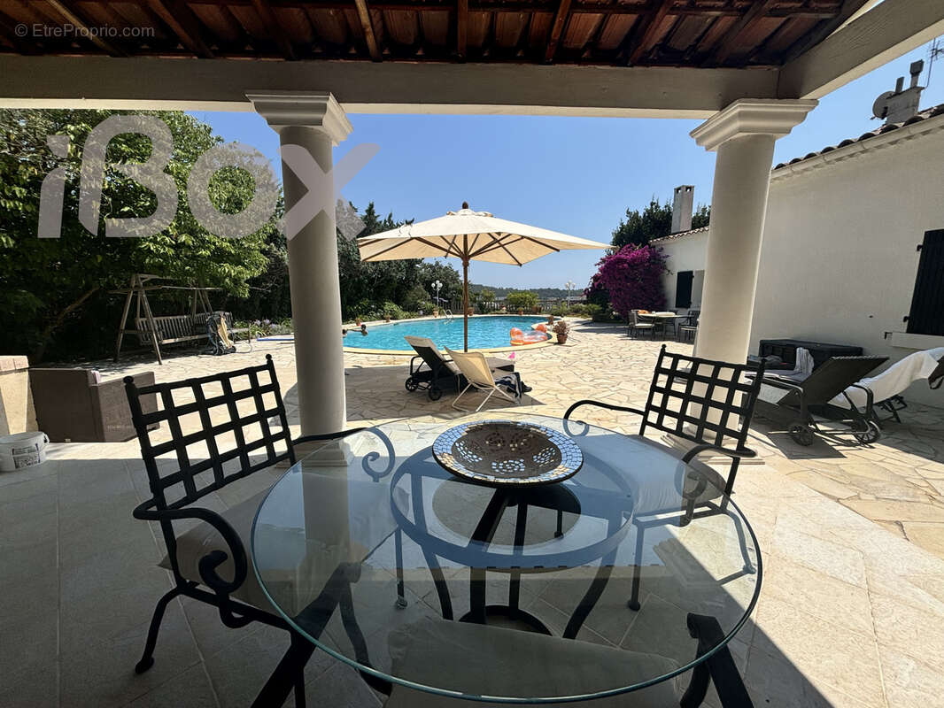 Maison à LA VALETTE-DU-VAR