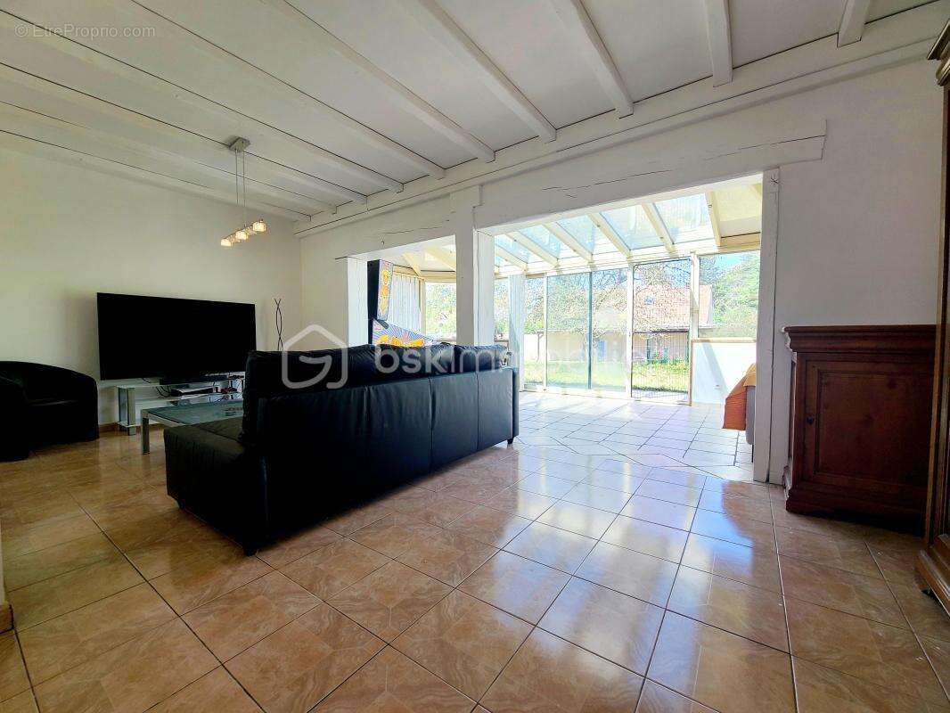 Maison à ROZAY-EN-BRIE