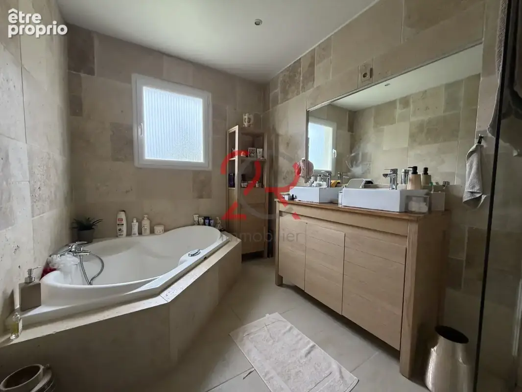 Maison individuelle, 3 chambres, jardin et garage - photo 5