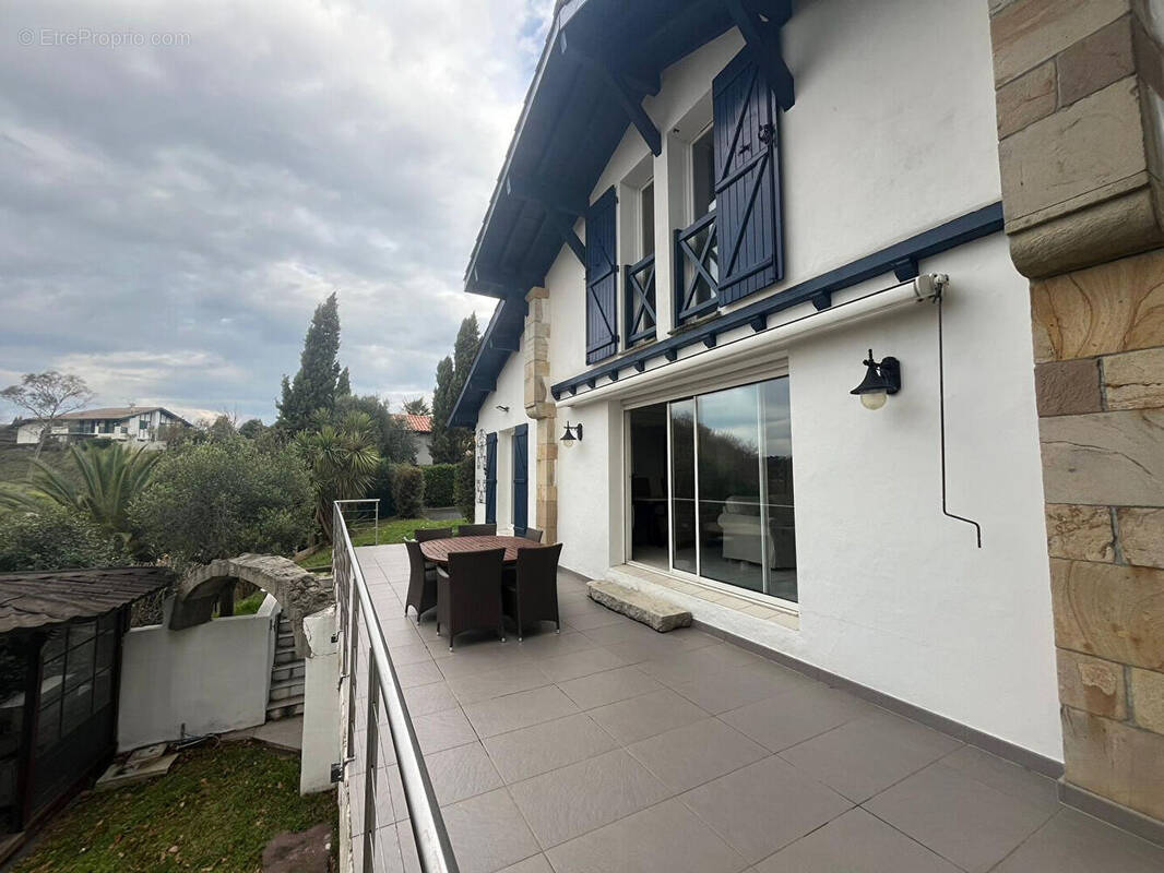 Maison à BASSUSSARRY