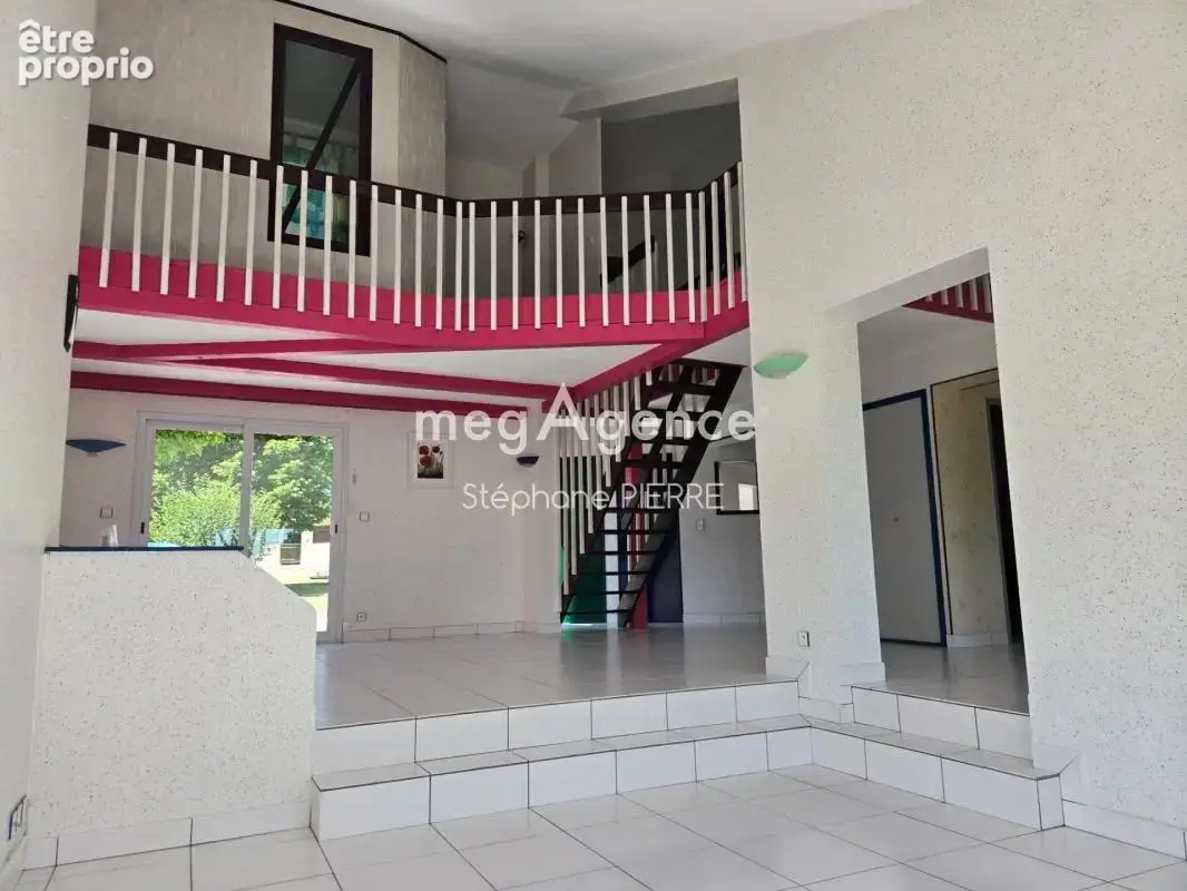 Agreable villa contemporaine dans un environnement reposant - photo 3