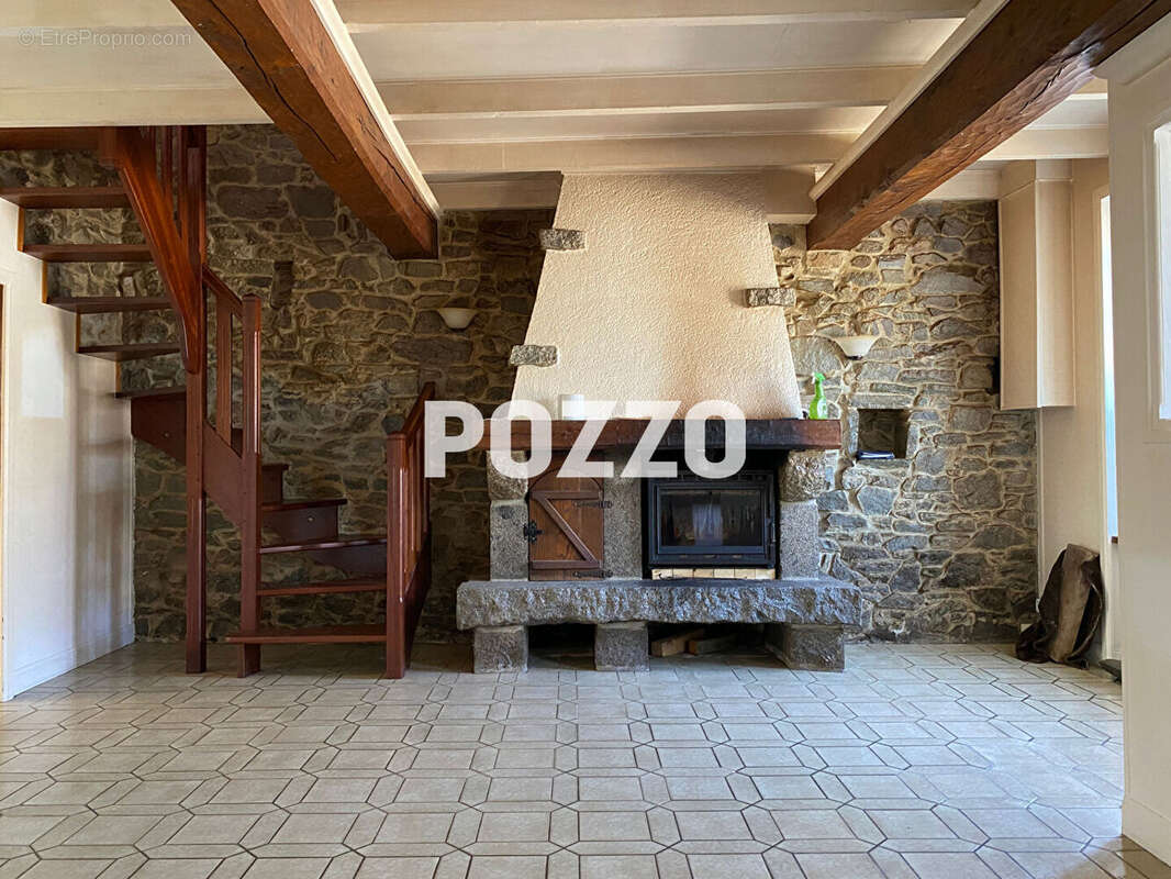 Maison à SAINT-VAAST-LA-HOUGUE