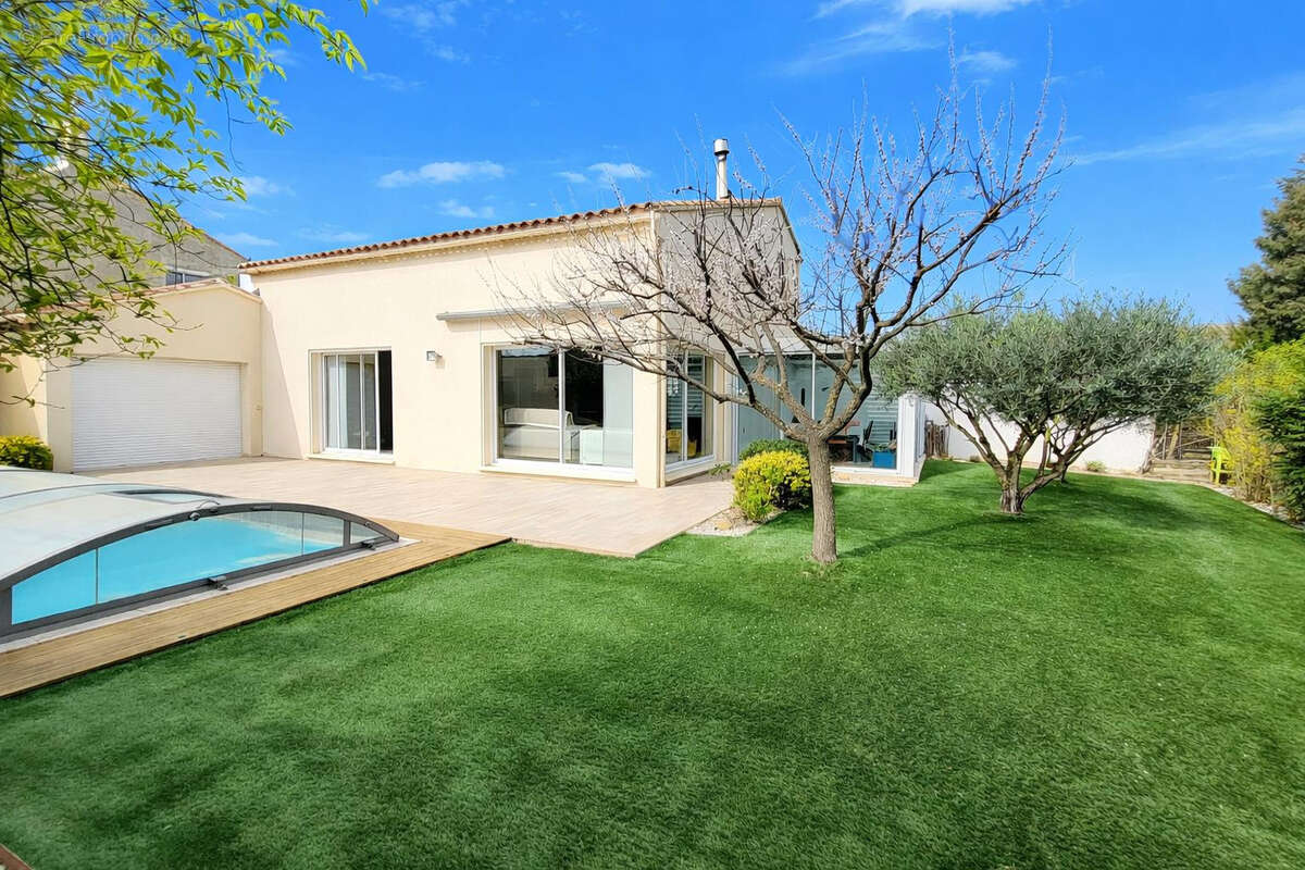 Maison à ORANGE