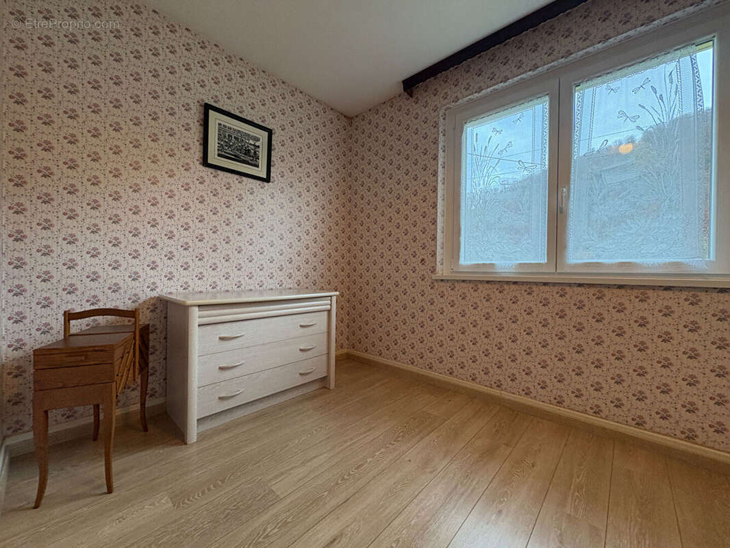 Maison à VILLARS-SOUS-DAMPJOUX