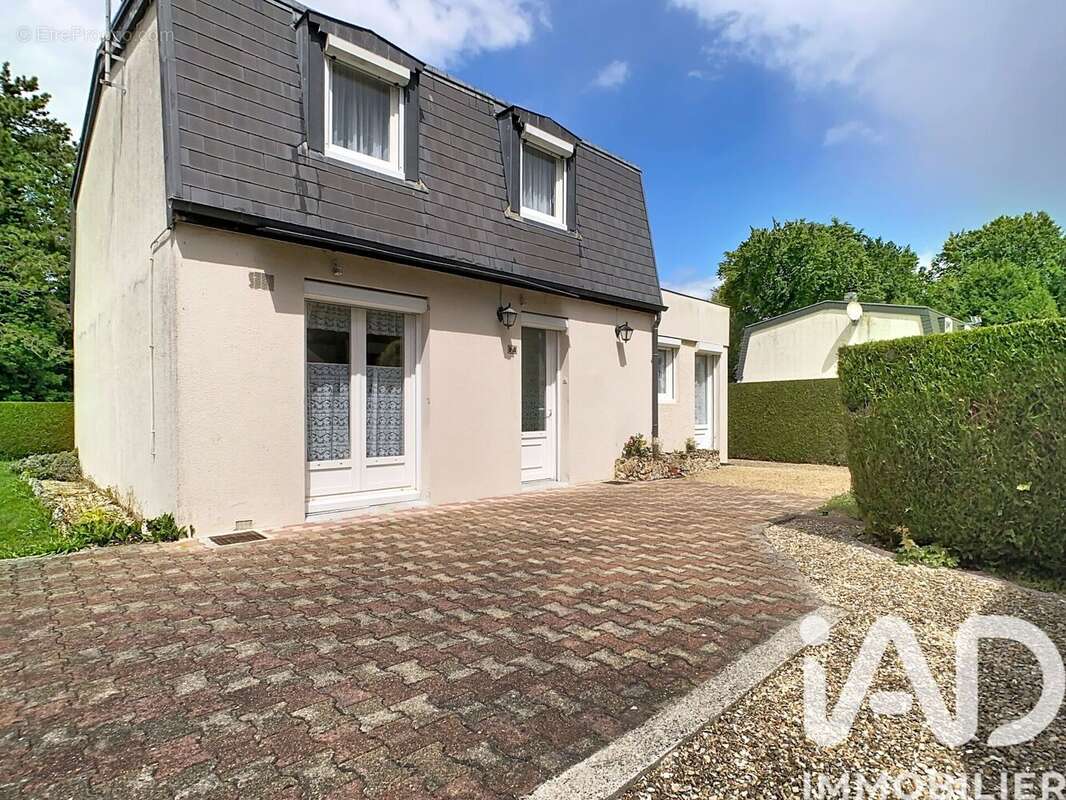 Photo 2 - Maison à CONNANTRE