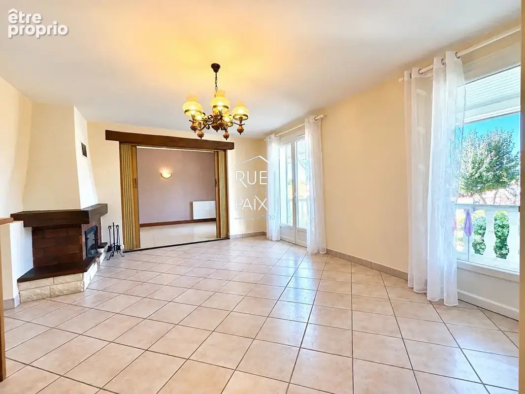 Maison Vouille 5 pièce(s) 100.68 m2 - photo 3