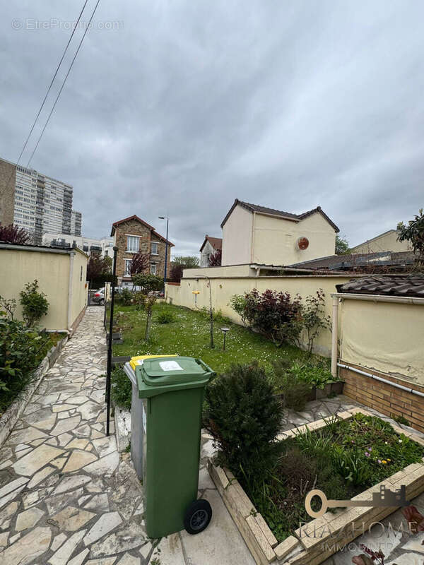 Maison à DRANCY
