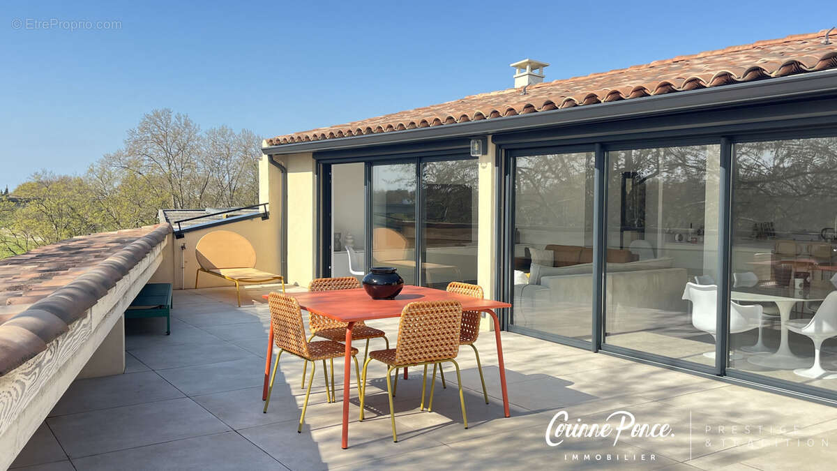Appartement à ARLES