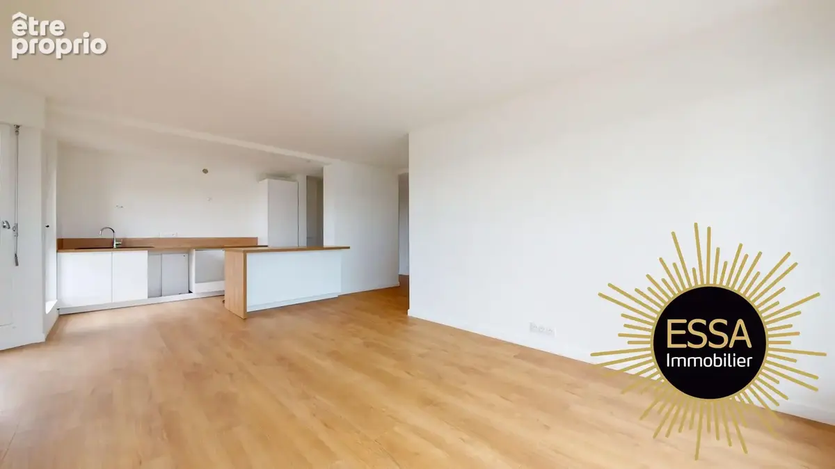 Appartement 5 pièces 95 m² à vendre à Rocquencourt (78150) - photo 3