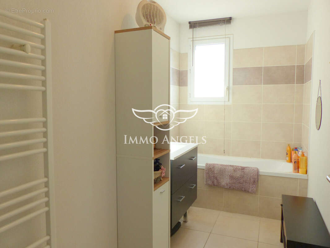 Maison à LUNEL-VIEL