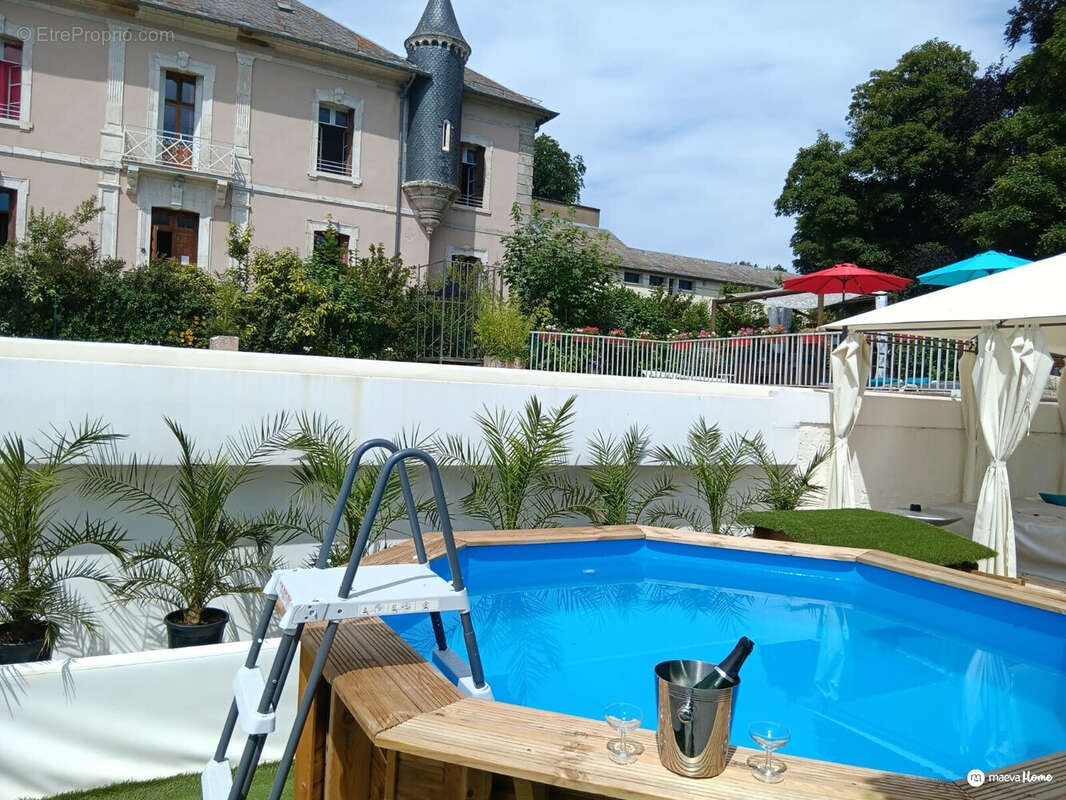 Autre à LE SOULIE