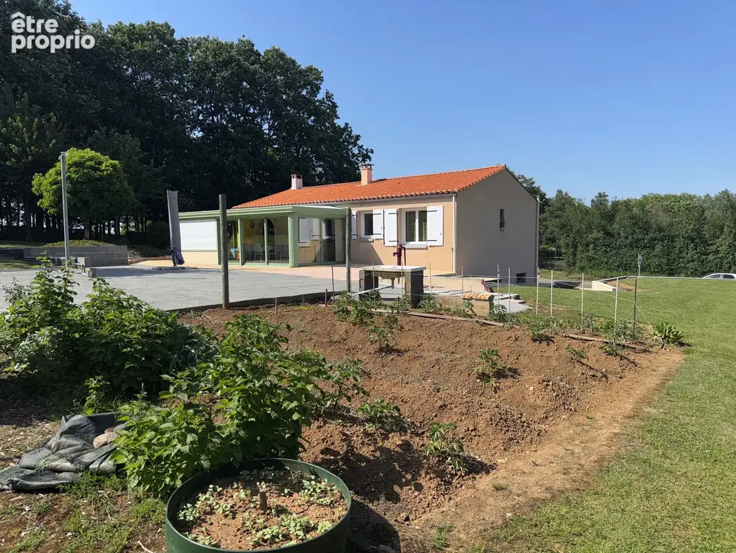 Maison 3 pièces 106 m² à vendre à Thire (85210) - photo 9