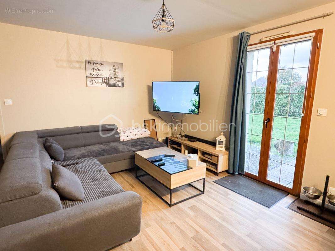 Maison à PORT-BRILLET