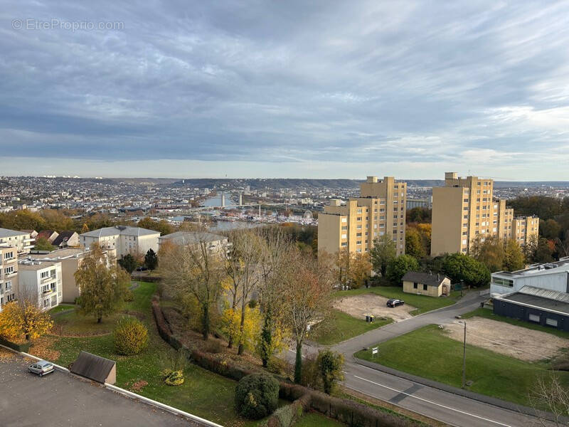 Appartement à CANTELEU