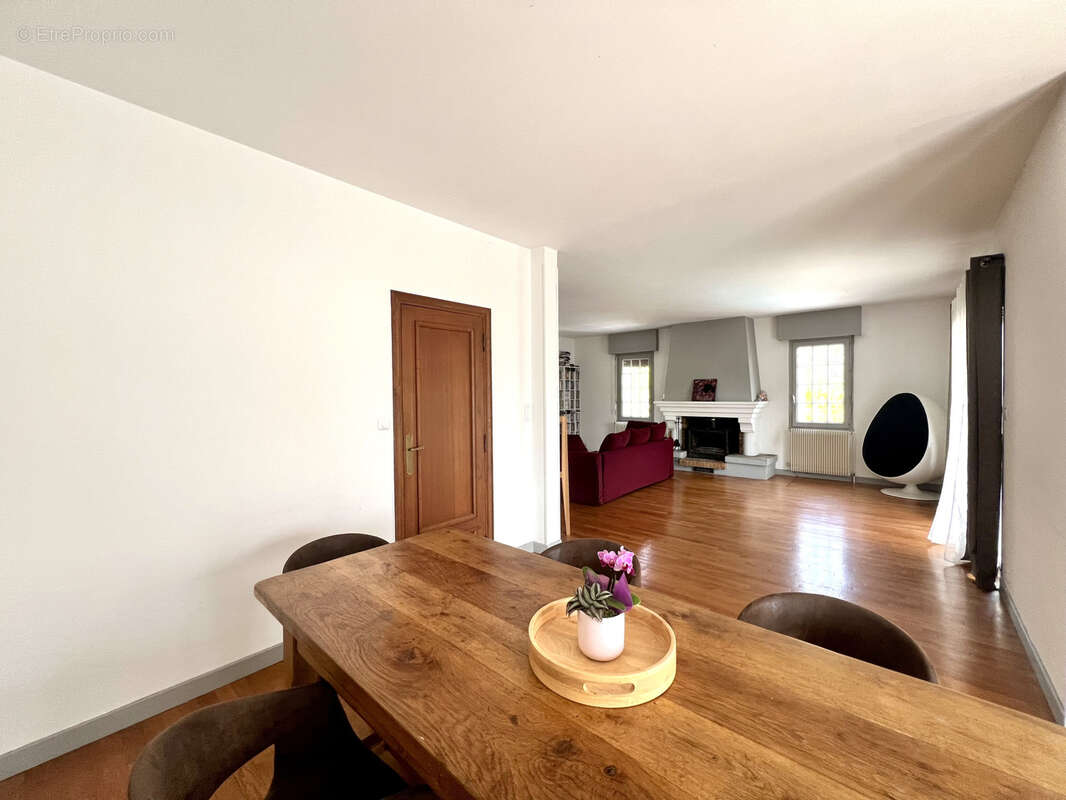 Maison à FONTAINE-LES-DIJON