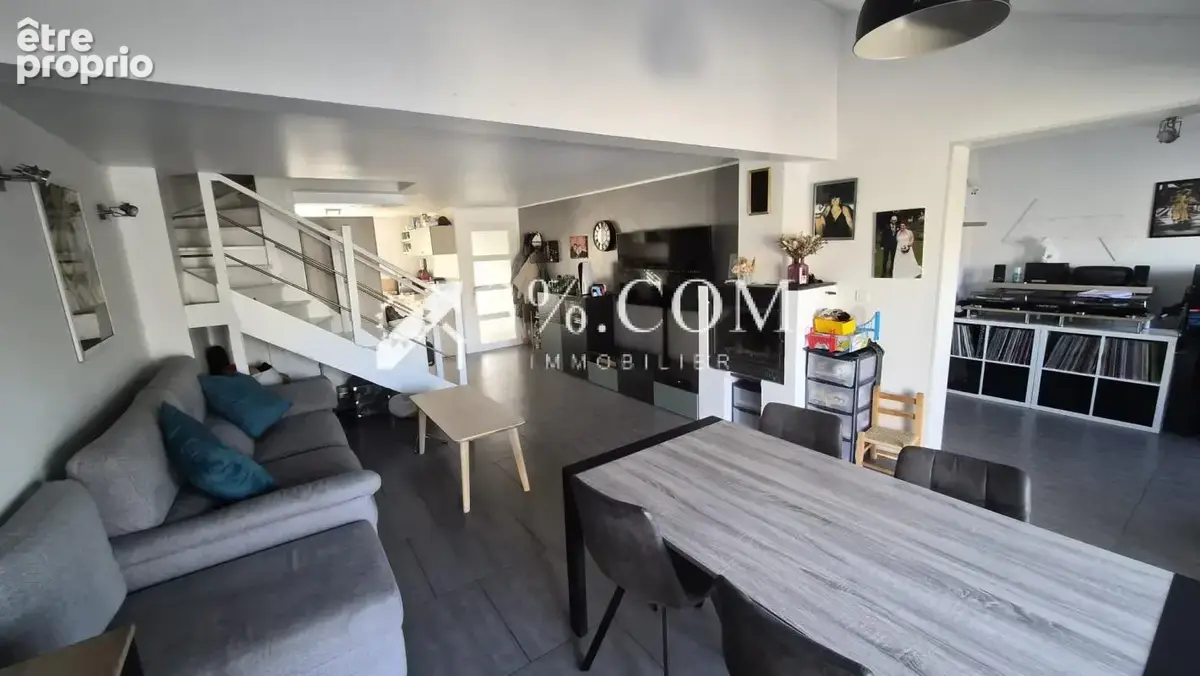 Maison semi individuelle avec 3 chambres, un garage et un gr - photo 3