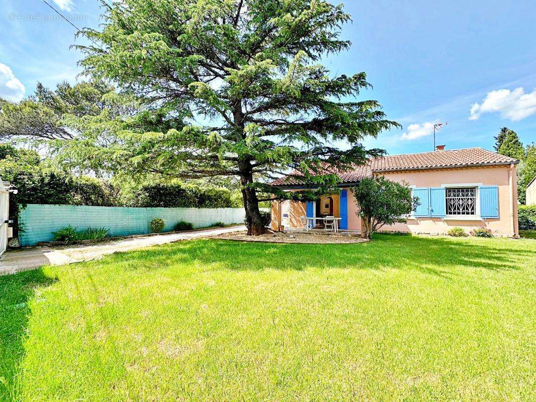 Maison 96 m² à Villeneuve-Les-Avignon  - photo 3