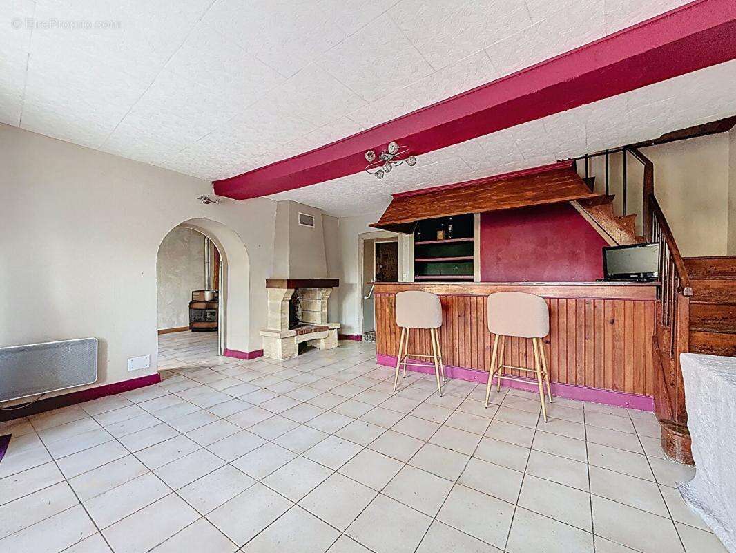 Secteur Bellême, maison de village de 130 m2  avec jardin de 1300 m2 - photo 2