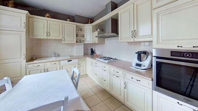 Maison à THORIGNE-FOUILLARD