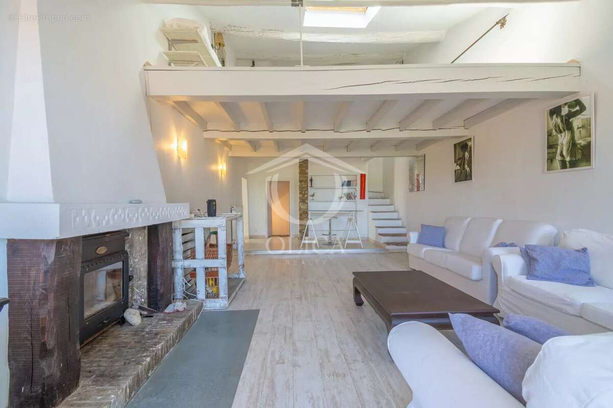 Appartement à CAGNES-SUR-MER