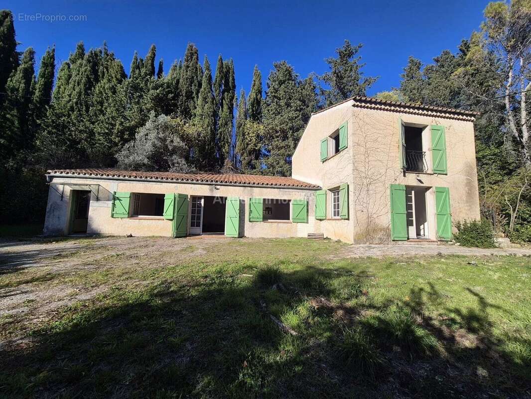 Maison à DRAGUIGNAN