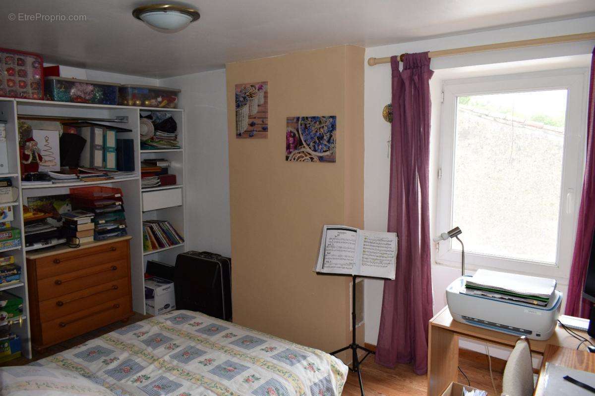 Maison à SAINT-JEAN-DE-PARACOL